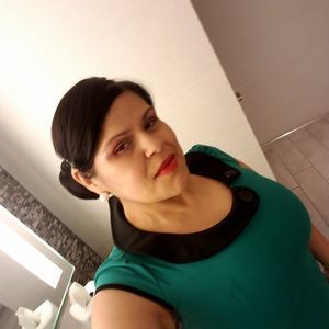 Meet your Posher, Evette